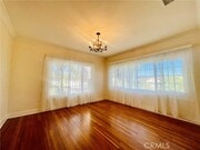 Photo - 3491 Amethyst St