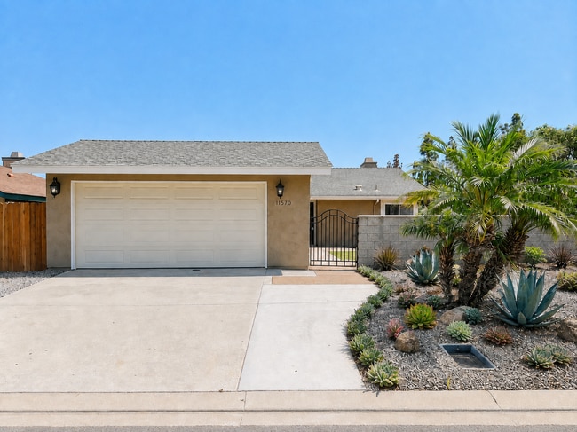 Building Photo - 11570 Duenda Rd