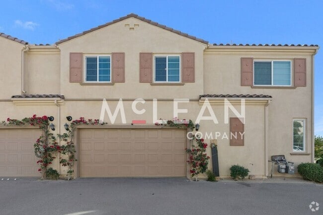 Building Photo - Gorgeous 2-Story 4-Bedroom Home with Loft ...