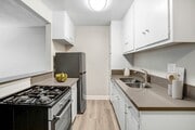 Photo - Roscoe Terrace Apartments