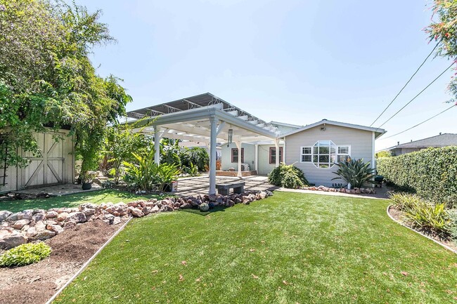 Photo - 20940 Conradi Ave