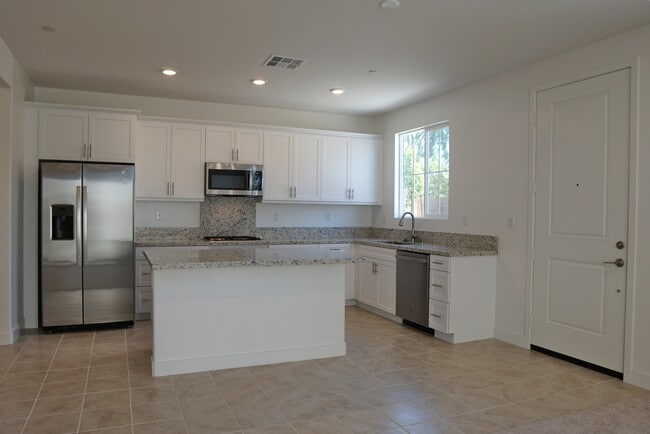 Photo - 41515 Stanford Rd