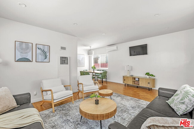 Photo - 15006 Burin Ave