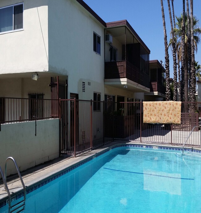 Building Photo - 5640 Fair Ave