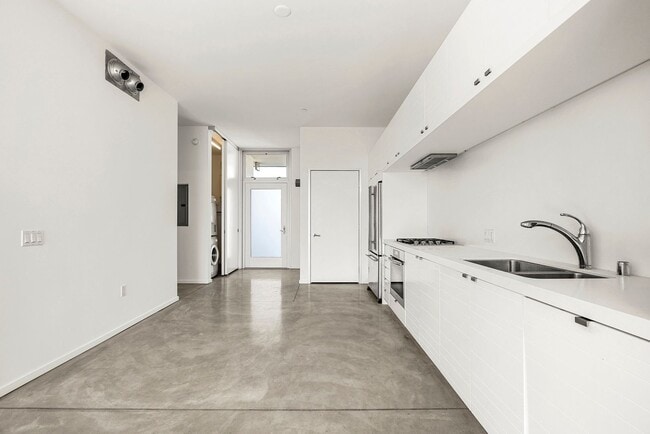 Photo - Hancock Condos (Owned) Unit 404