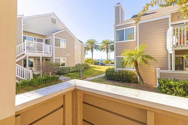 Photo - Remodeled 2 Bed, 2 Bath Condo with Ocean V...
