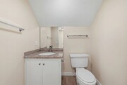 Photo - Freshly Updated Townhome - Light, Bright & Spacious!