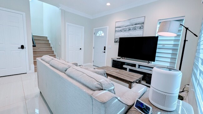 Photo - 342 Pasadena Ave