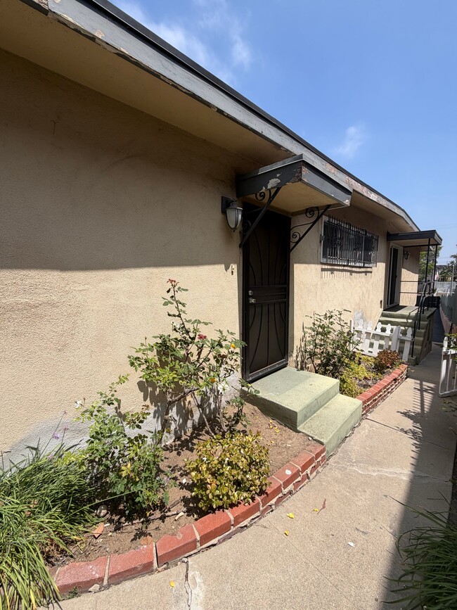 Photo - 824 Glenway Dr Unit 3