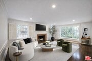 Photo - 214 S Spalding Dr