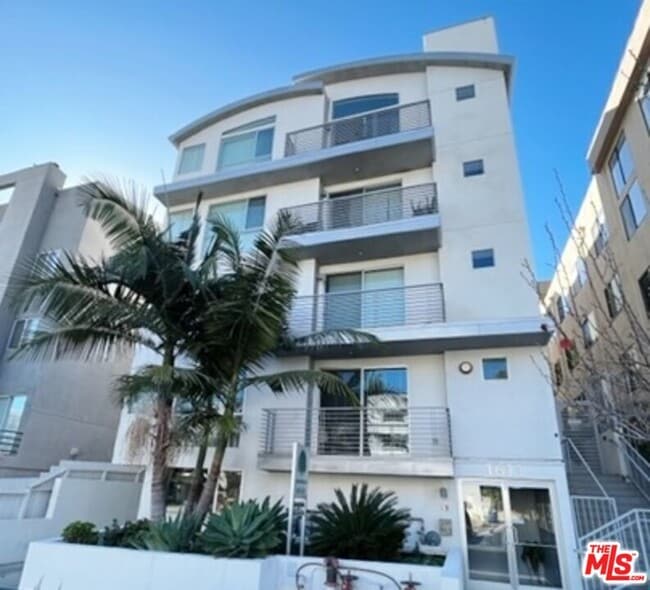 Photo - 1611 S Beverly Glen Blvd Condo Unit 2012014
