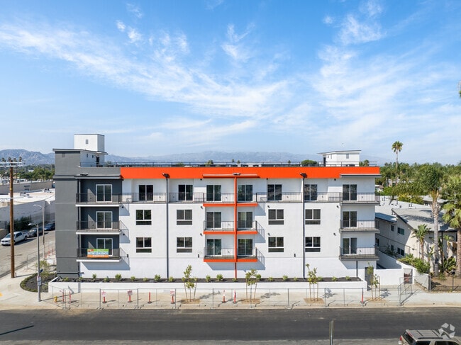 Photo - Eton View Apartments