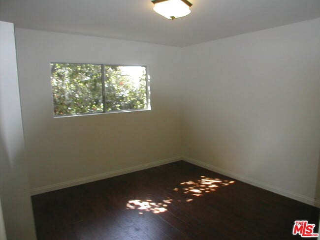Photo - 12492 Gilmore Ave Unit 4