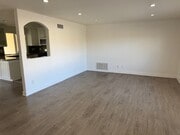 Photo - 23056 Lanark St