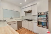 Photo - 828 Westmount Dr Condo