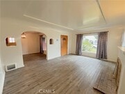 Photo - 1839 W 85th St