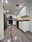 Photo - 1342 E Hillcrest Dr Condo