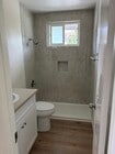 Bath - Walk-in Shower - 7702 Amberleaf Cir Unit 4