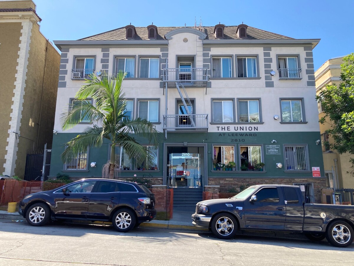 Leeward Apartments - Leeward Apartments