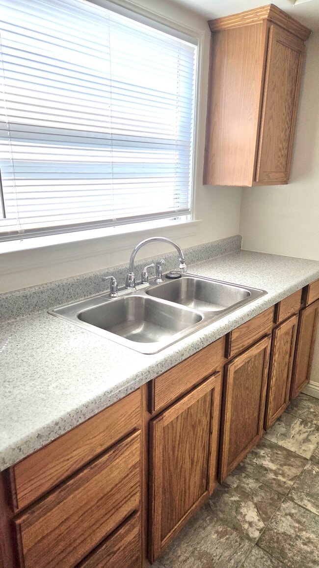 Photo - 8390 Dunbarton Ave Unit 90