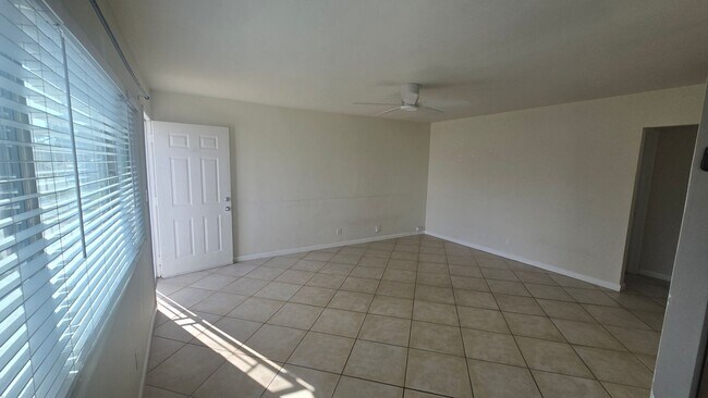 Photo - 424-26 Delaware st Unit 424