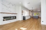 Photo - 774 Glenhart Pl