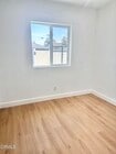 Photo - 324 N J St