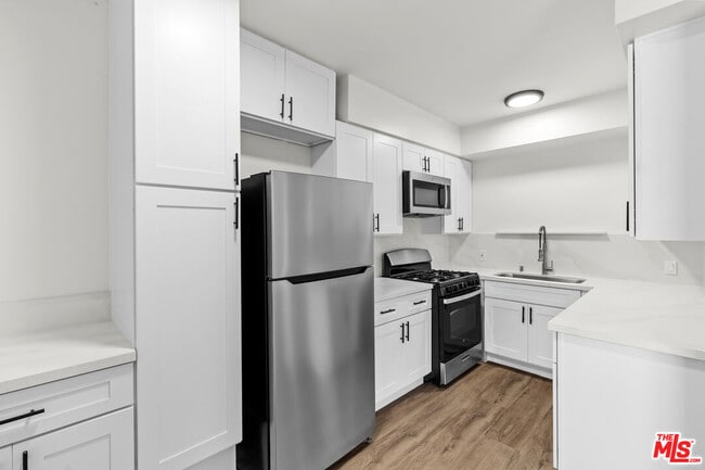 Photo - 7825 W Manchester Ave Unit 3