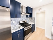 Photo - 404 Garda Ave