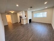 Photo - 3722 S Canfield Ave Unit 204