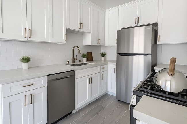 Photo - Spacious 1 & 2 Bedroom Apartments