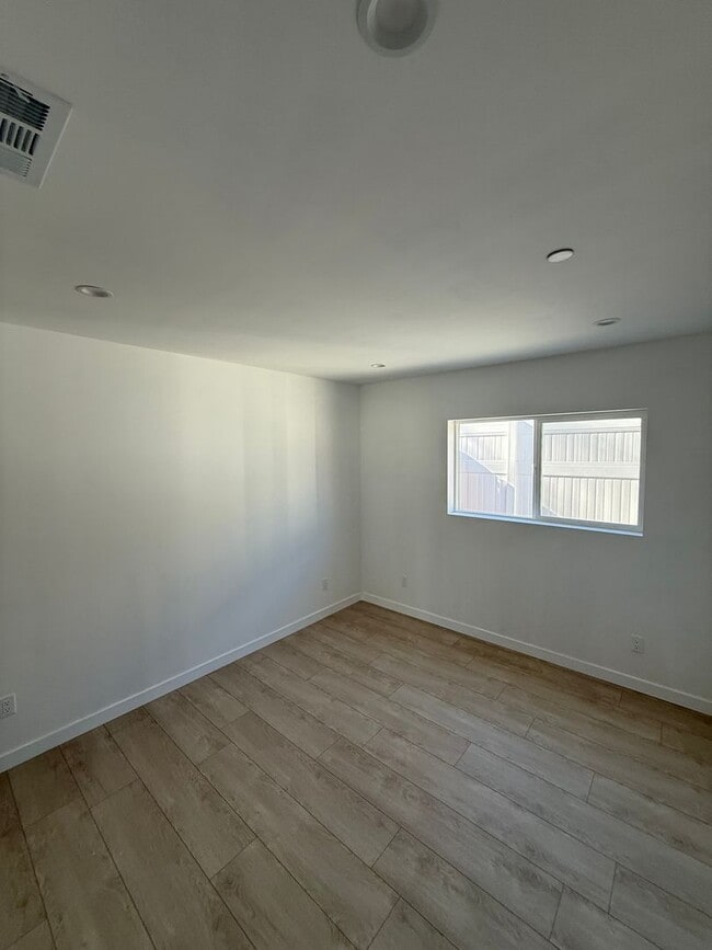 Photo - Saticoy Properties Unit 22026 1/2