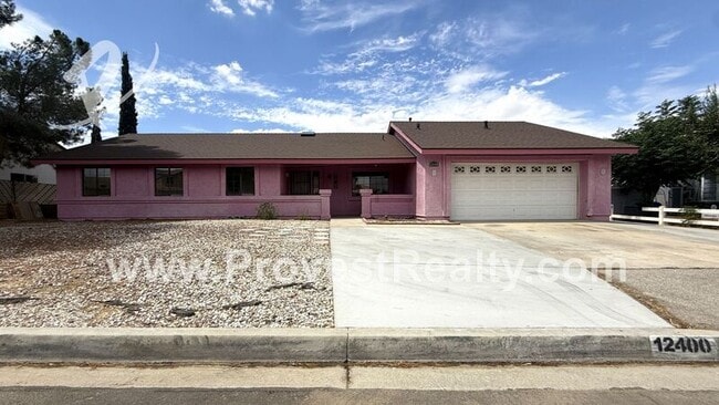 Building Photo - 12400 Pacoima Rd Rental