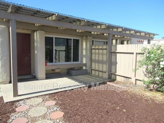Building Photo - 2951 Isle Way Unit #C