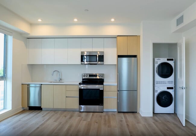 Building Photo - The Hummingbird LA - Brand New Rental
