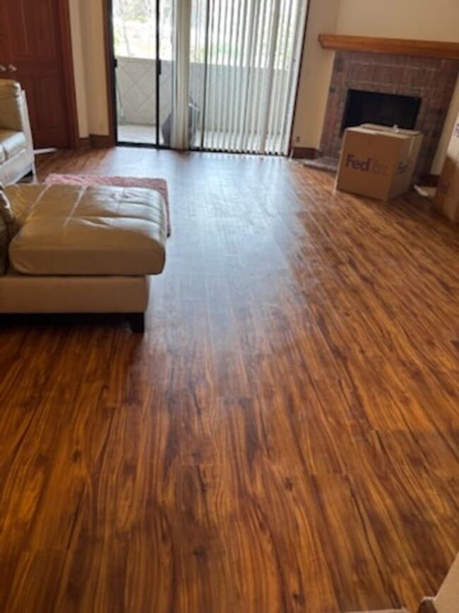 Building Photo - The Boardwalk- Walking distance to UCSD! 2...