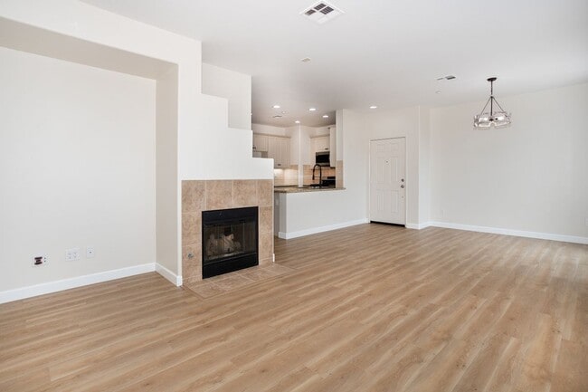 Photo - 4104 Peninsula Dr