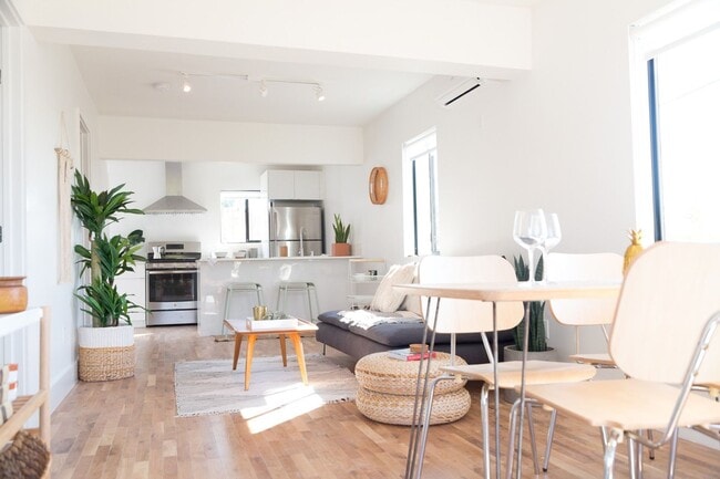 Photo - 1700 Kearney St Unit 1700