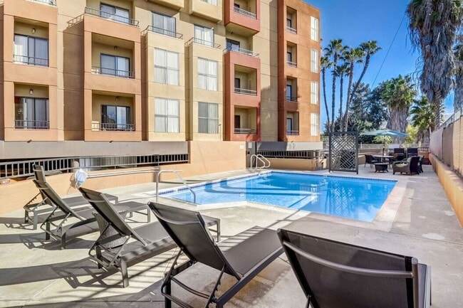 Photo - Live the Dream at The Diplomat Apartments!