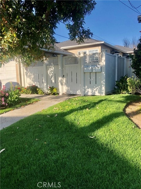 Photo - 1302 Bonnie Brae St Townhome