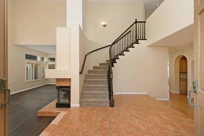 Photo - Large Beautiful Home in the Missions