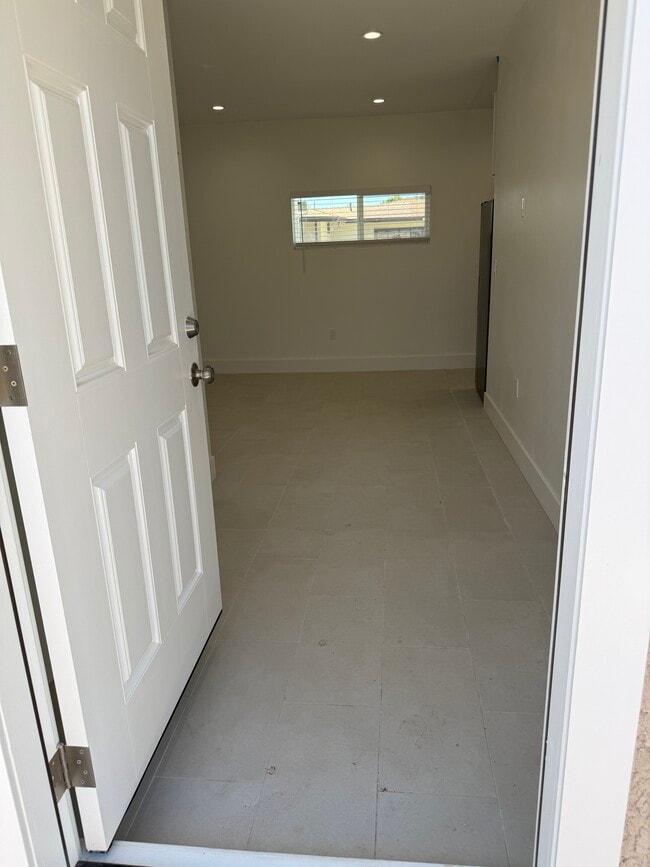Photo - 7936 Ducor Ave Unit Miri Glasser