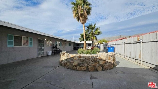 Building Photo - 66327 7th St Unit 6