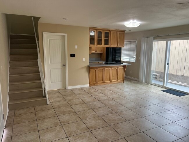 Photo - 1070 Fifth Ave