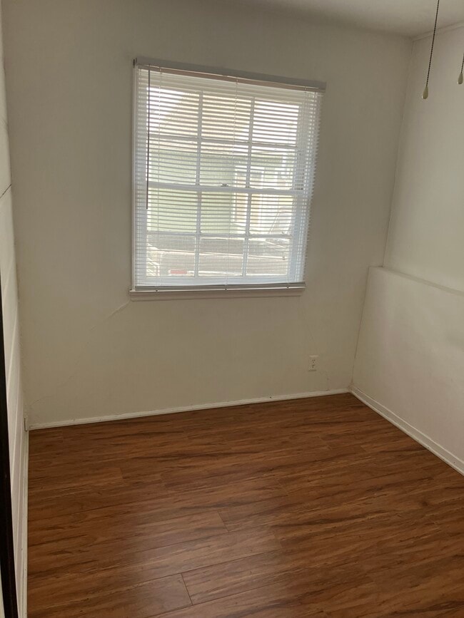 Photo - 6318 Haviland Ave