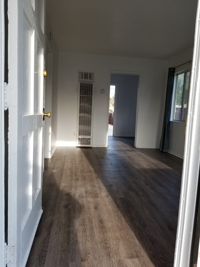 Photo - 1237 Massachusetts Ave Unit 1237