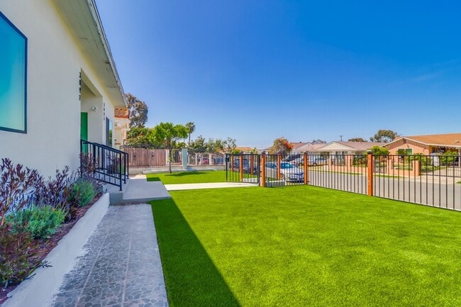 Photo - 3083-3091 39th St. Unit 3083