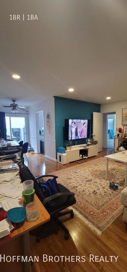 Photo - 1217 S Sherbourne Dr Unit 5