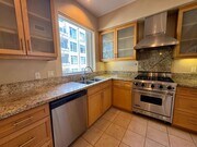 Photo - Luxury condo minutes from the beach...