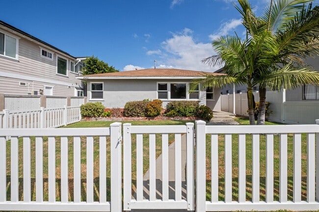 Photo - 2211 Nelson Ave Unit A